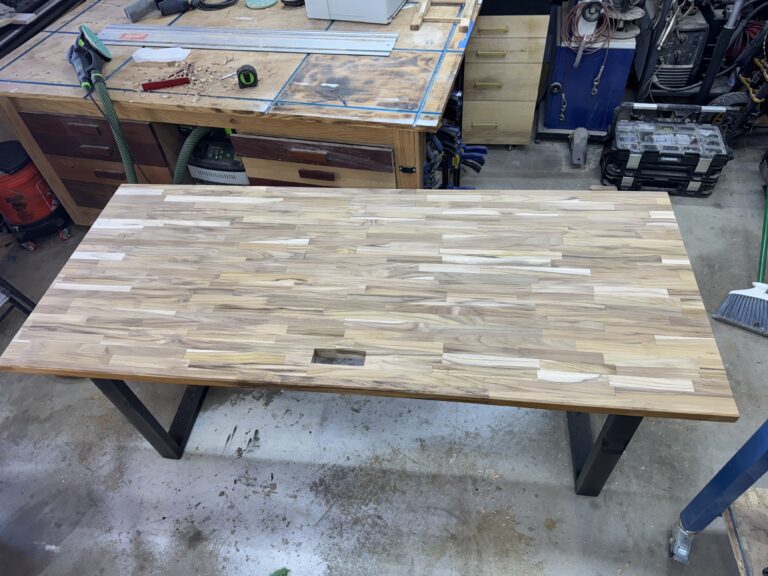 Mosaic wood desktop