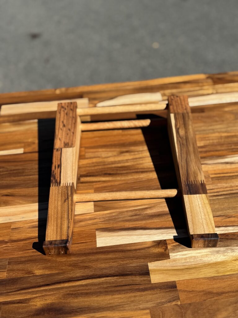 Wood block detail